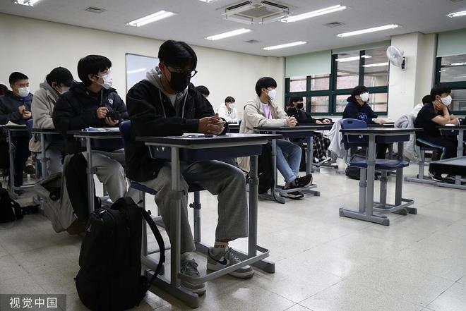 韩媒：首尔招小学教师，合格者女性超九成