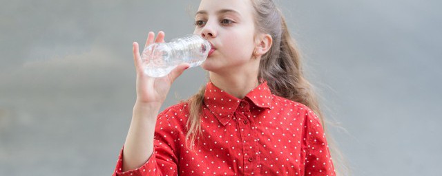 清新脱俗的女孩名字 清新脱俗好听的女孩名字有哪些