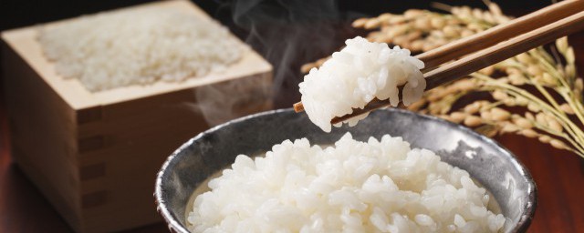 蒸大米多长时间最好吃 米饭一般蒸多久才好吃