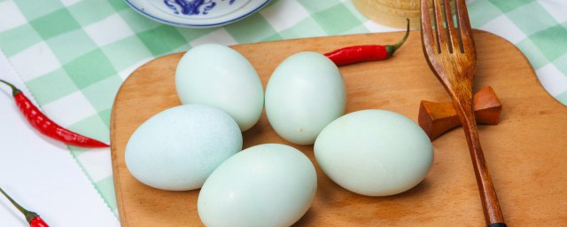 减肥能不能吃咸鸭蛋 减肥可以吃咸鸭蛋吗