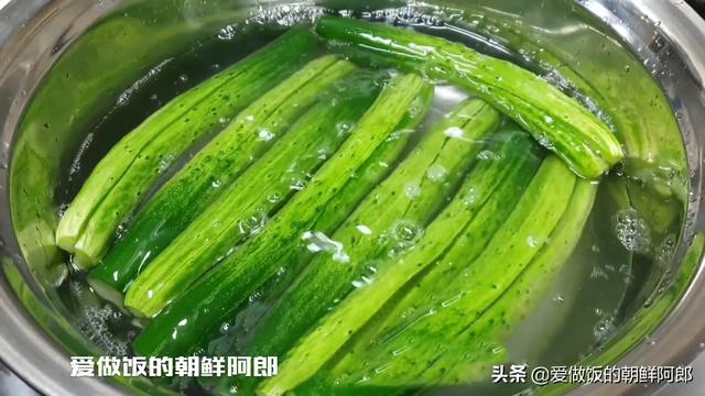 四川黄瓜泡菜的腌制方法（揭秘正宗黄瓜泡菜制作流程）