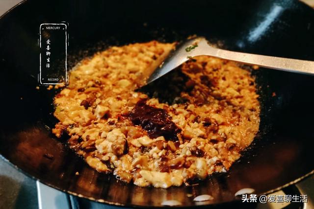 豆腐这么做外酥里嫩营养美味（豆腐这样做真的太好吃了）