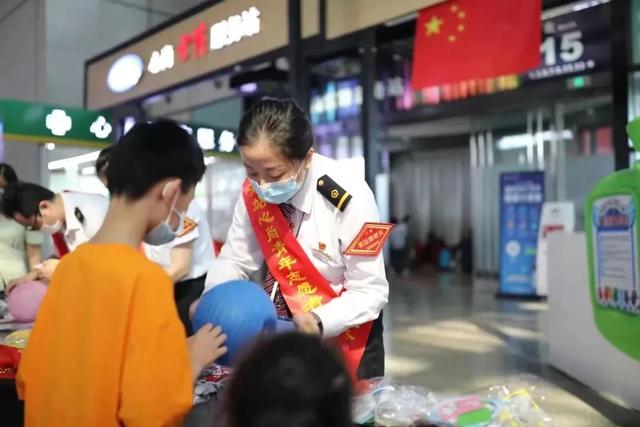 铁路乘车新体验（坐那么多年火车）