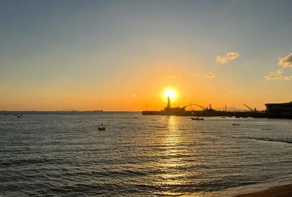 青岛看海上日落的地方有哪些